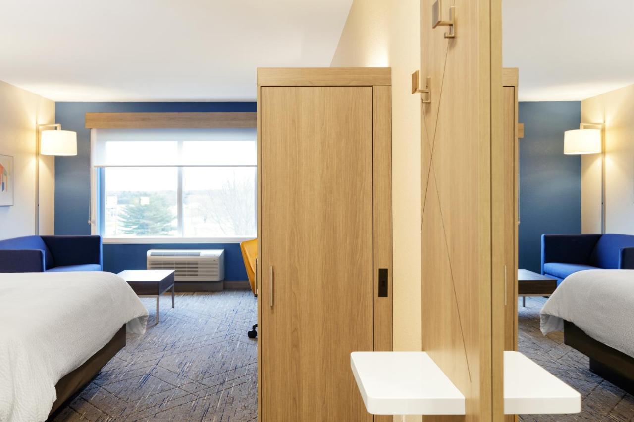 Holiday Inn Express Fremont By Ihg Екстериор снимка
